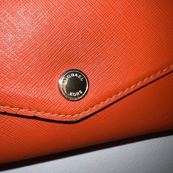 Michael Kors Crossbody - Picture 2 of 10